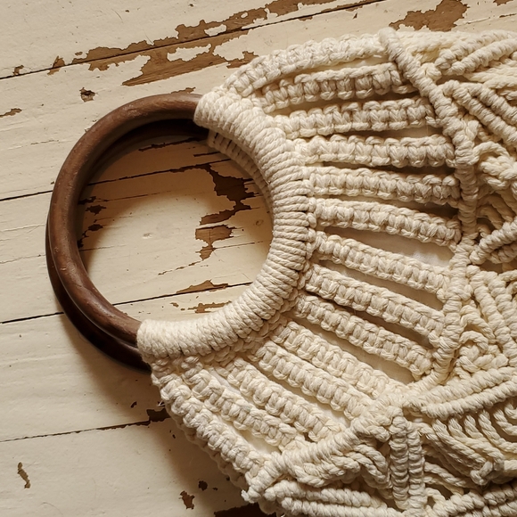 Boho yarn off white hand bag - Picture 3 of 4